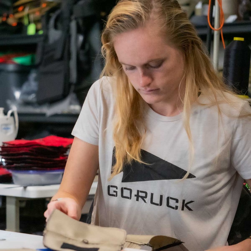 Goruck Cropped Spearhead T-Shirt Women White | NL-781563-UIX